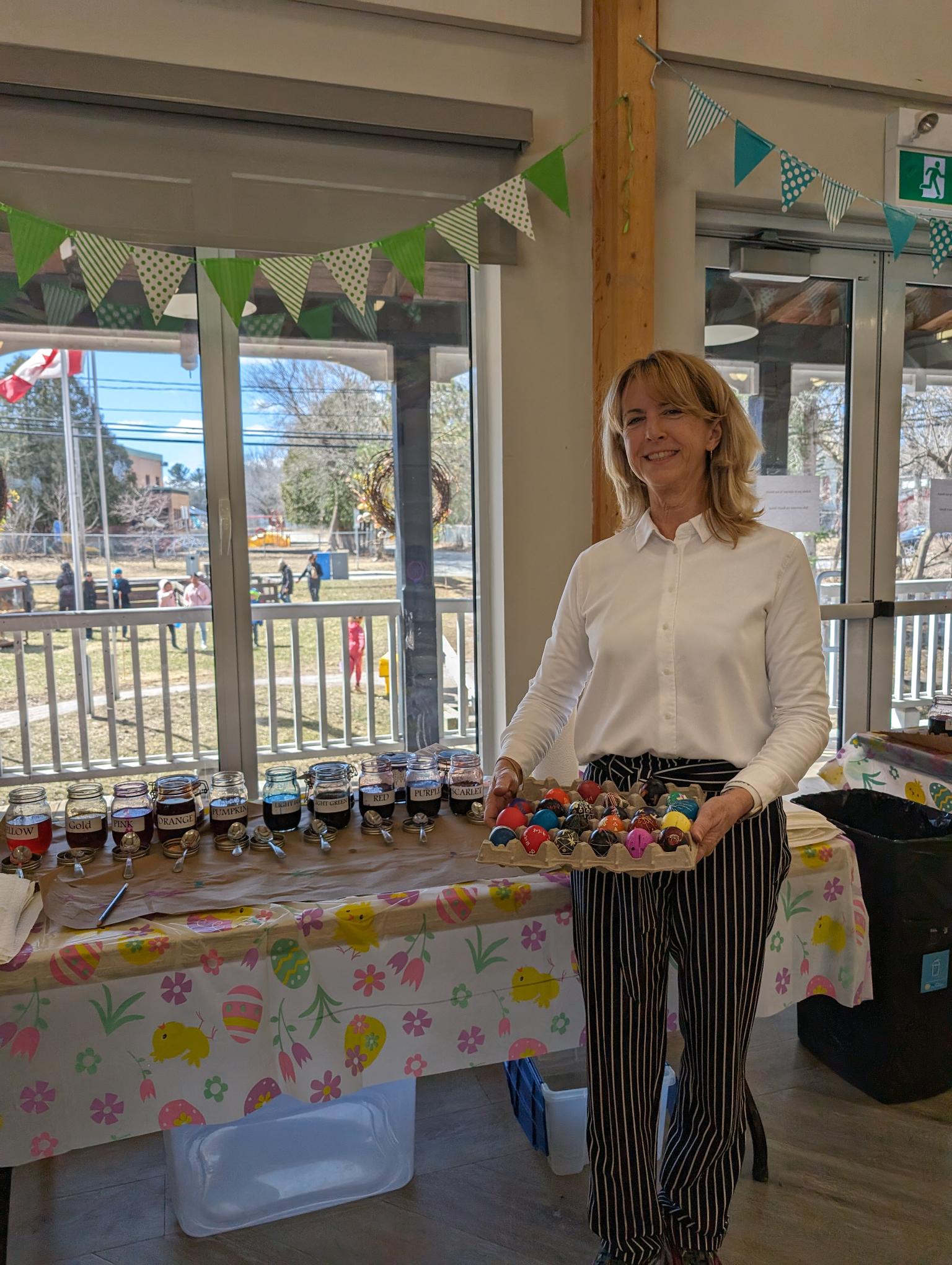 Vivianne et la table des teintures